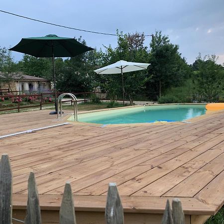 La Grange D'Oustaud Bed & Breakfast Vérac Dış mekan fotoğraf