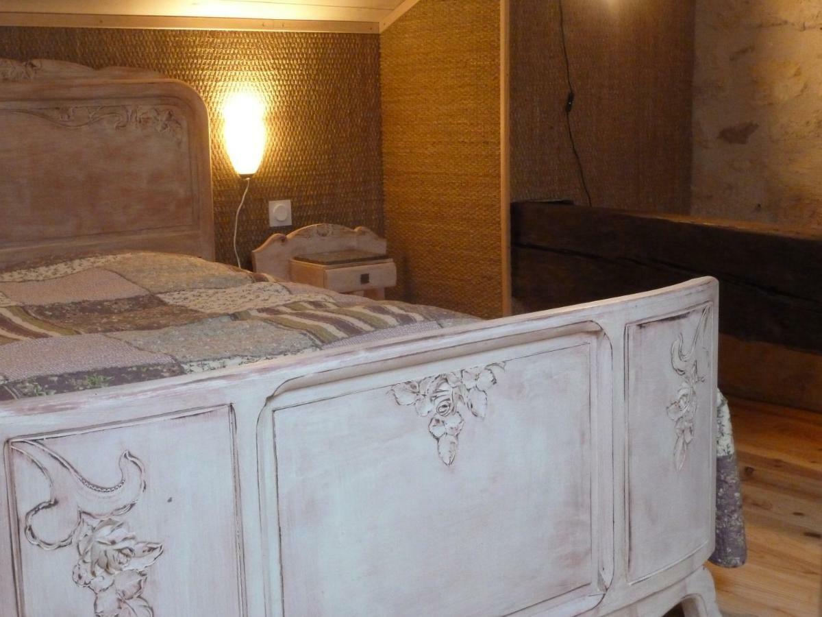 La Grange D'Oustaud Bed & Breakfast Vérac Dış mekan fotoğraf