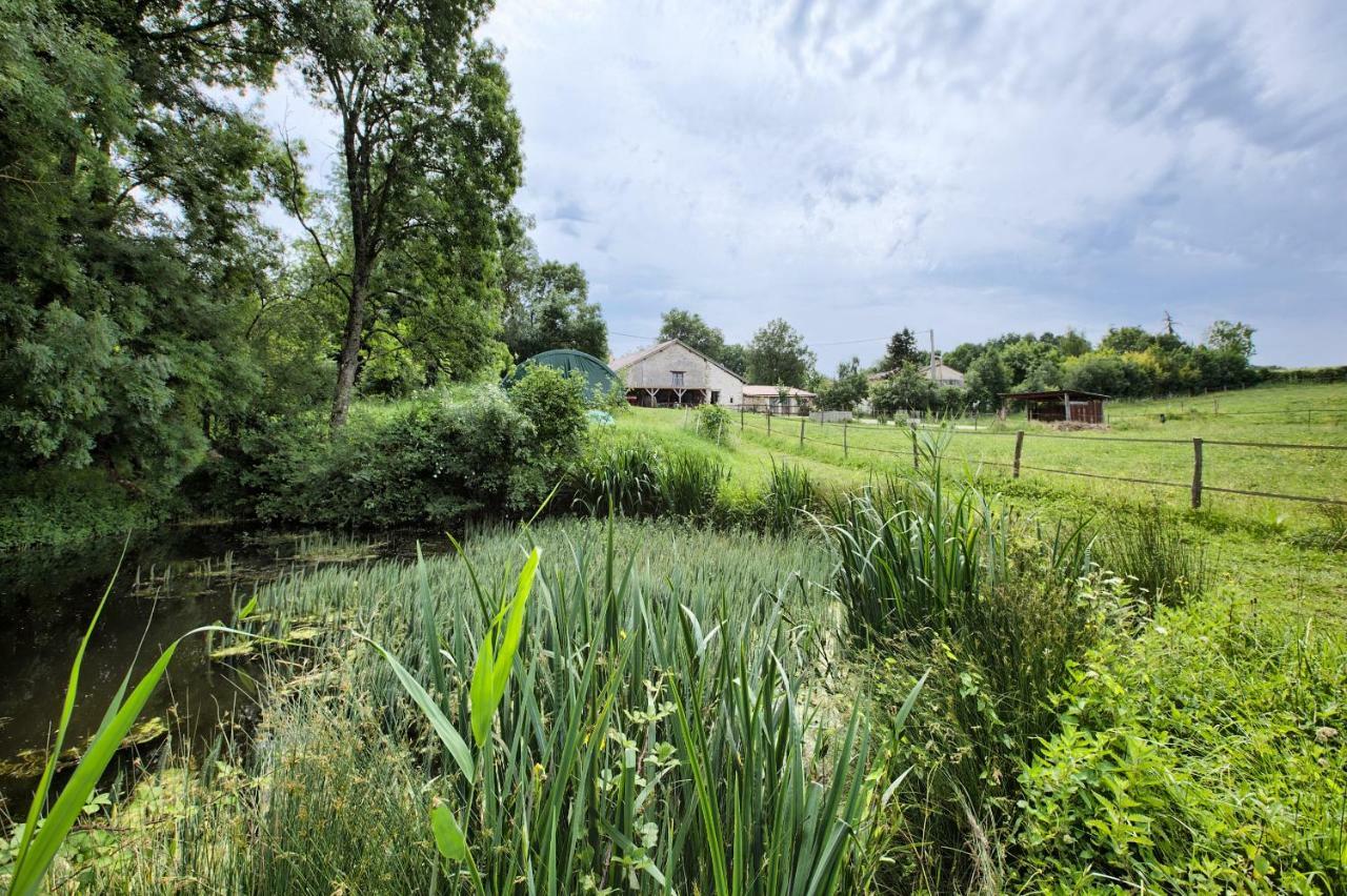 La Grange D'Oustaud Bed & Breakfast Vérac Dış mekan fotoğraf
