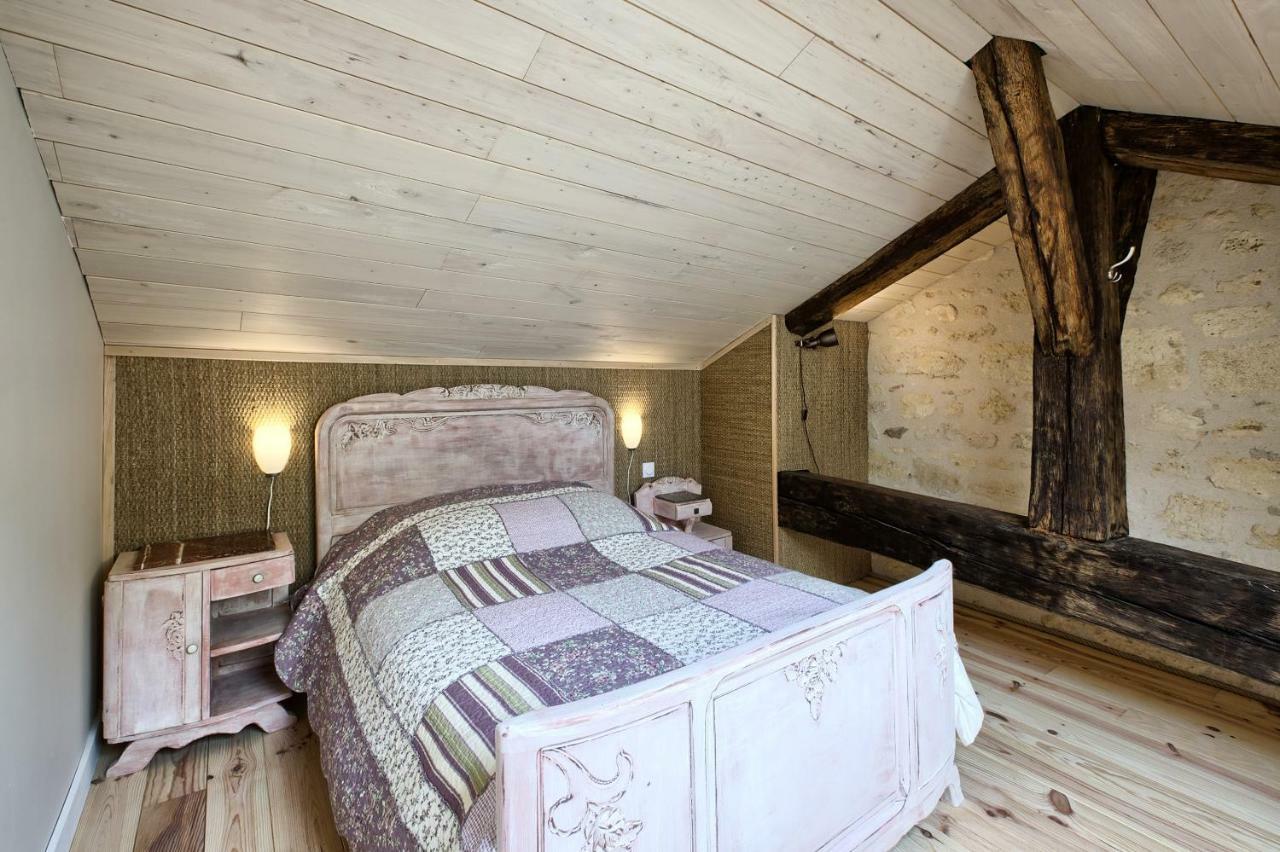 La Grange D'Oustaud Bed & Breakfast Vérac Dış mekan fotoğraf